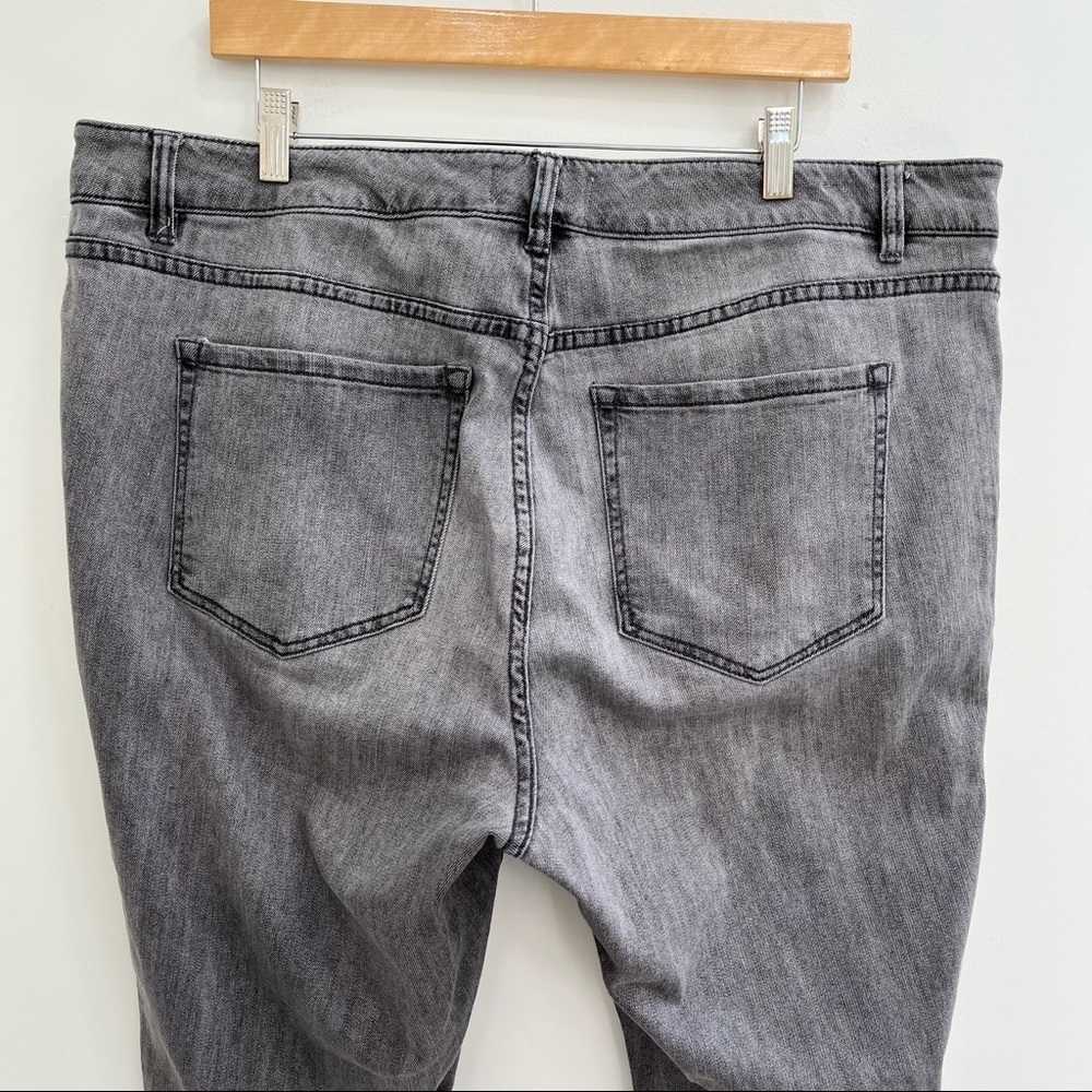 Lane Bryant gray mid rise skinny jeans flex magic waistband diamond stud ankle - Picture 6 of 9